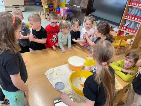 Oslava velikonočních svátků u Šikulků